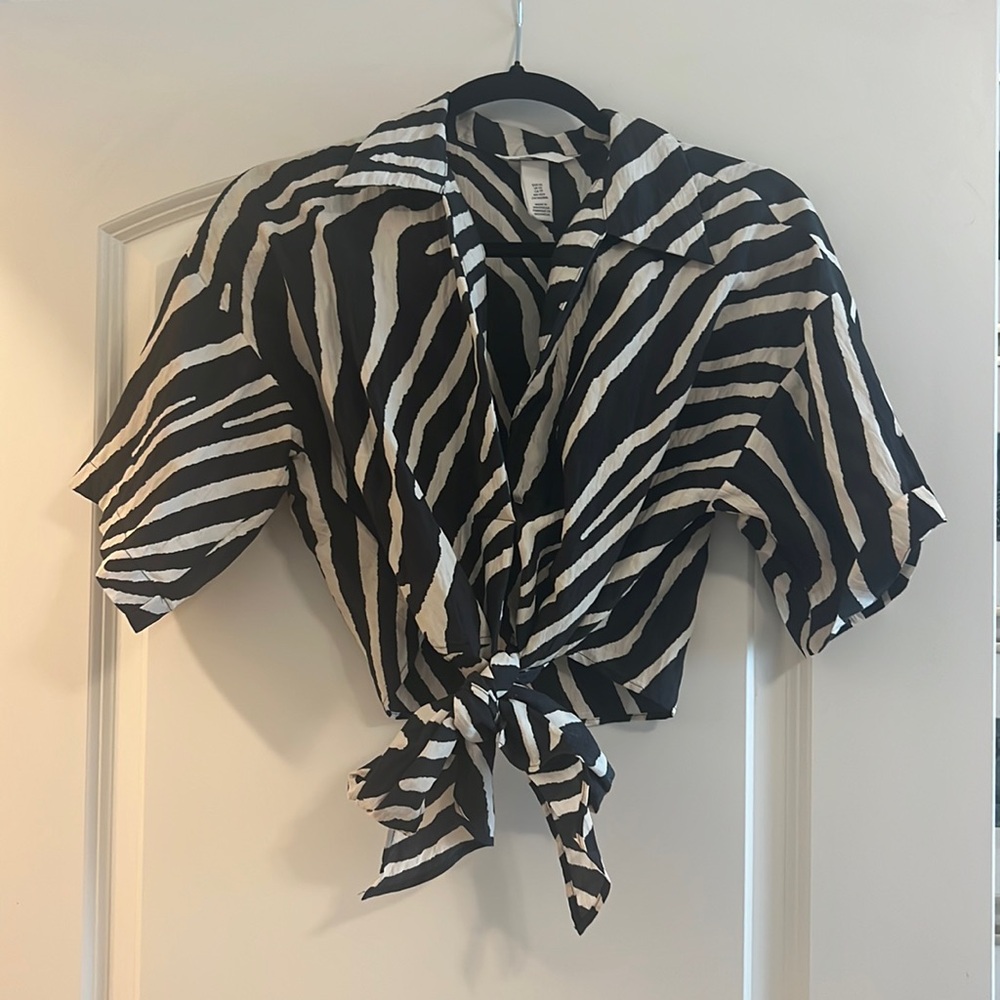 Cropped blouse